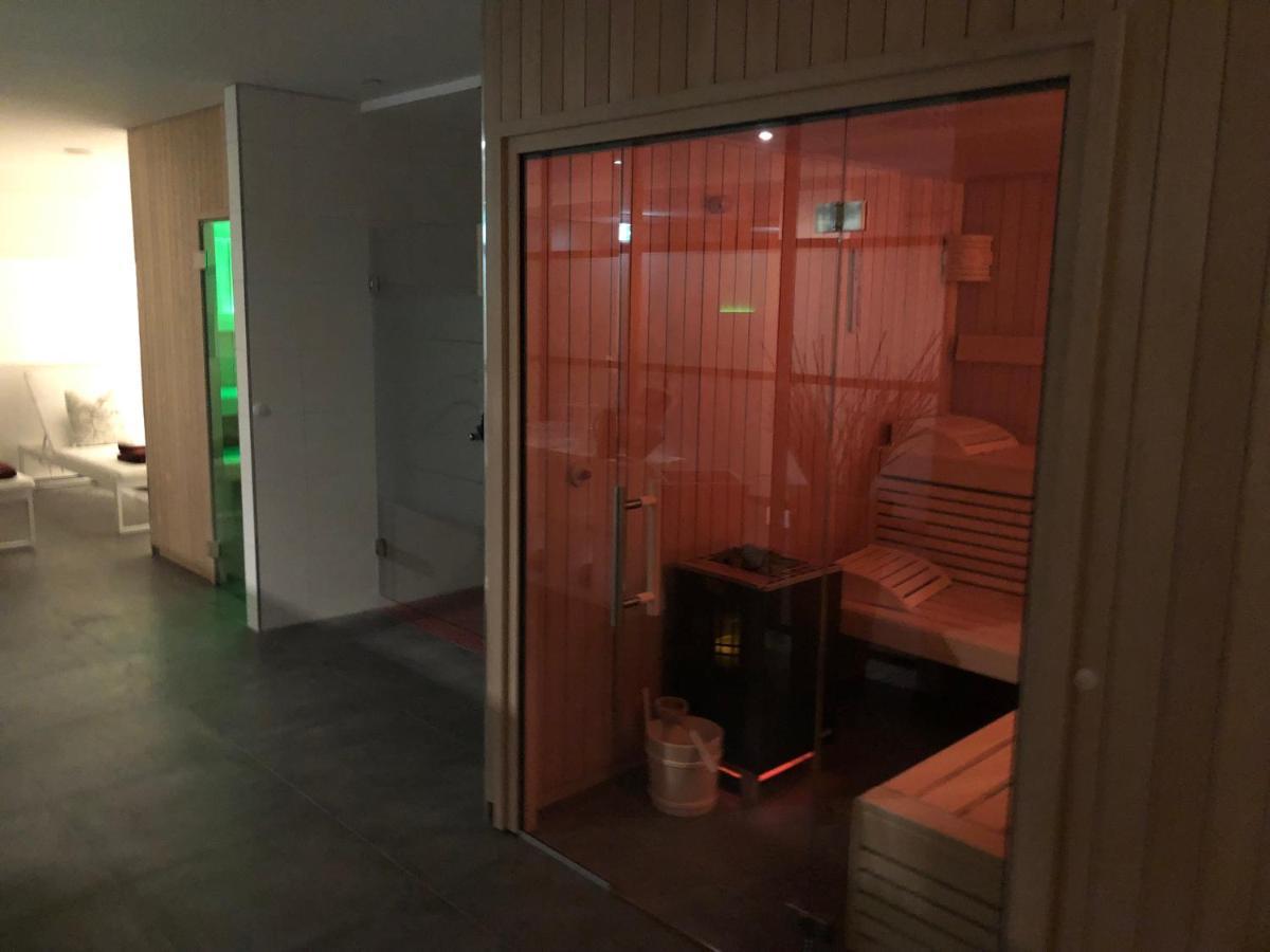 Hotel Schempp Μπόμπινγκεν Εξωτερικό φωτογραφία