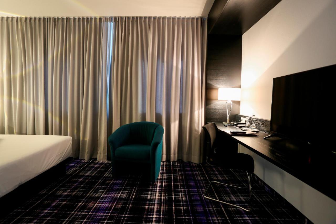 Hotel Schempp Μπόμπινγκεν Εξωτερικό φωτογραφία